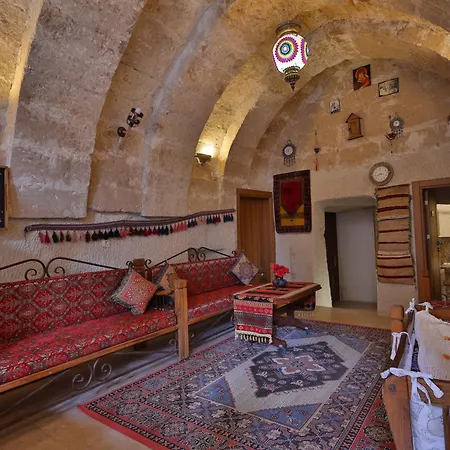 Готель Valley Cave House 2*