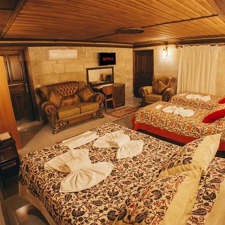 Готель Valley Cave House 2*