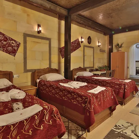 Ξενοδοχείο Valley Cave House 3*