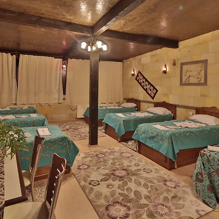 Hotel Valley Cave House