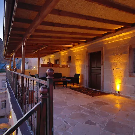 Valley Cave House Hotel