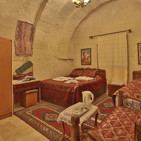 Hotel Valley Cave House