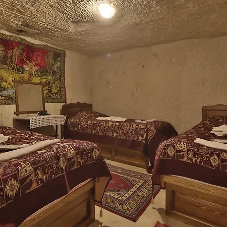 Valley Cave House Hotel