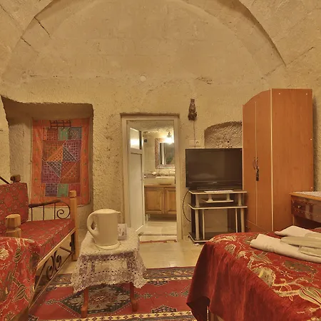 Valley Cave House Hotel