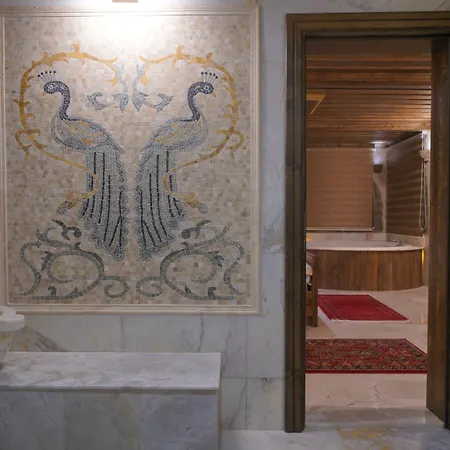 Hotel Valley Cave House 3*