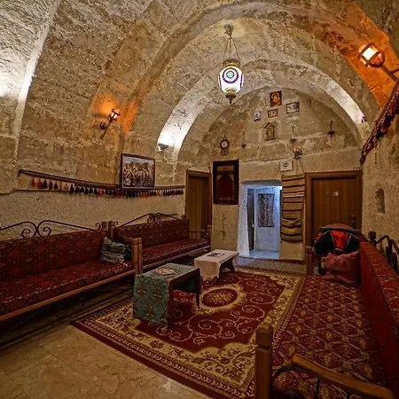 Готель Valley Cave House Гьореме